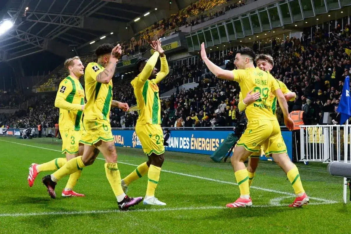 场上数据与节奏对比分析